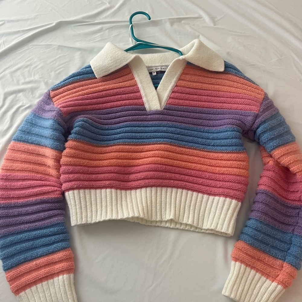 XS Cropped pastel English factory sweater